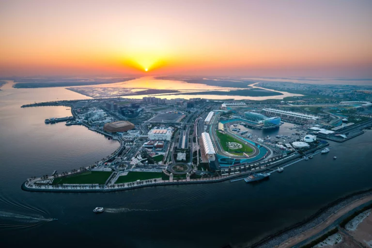 Yas Island Adventures – Experience Guide