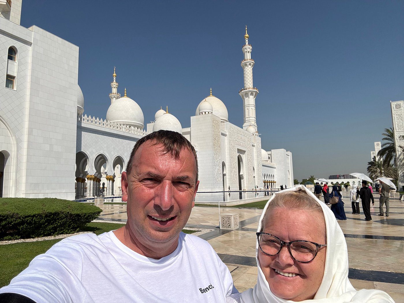 Long Abu Dhabi Layover – Experience Guide