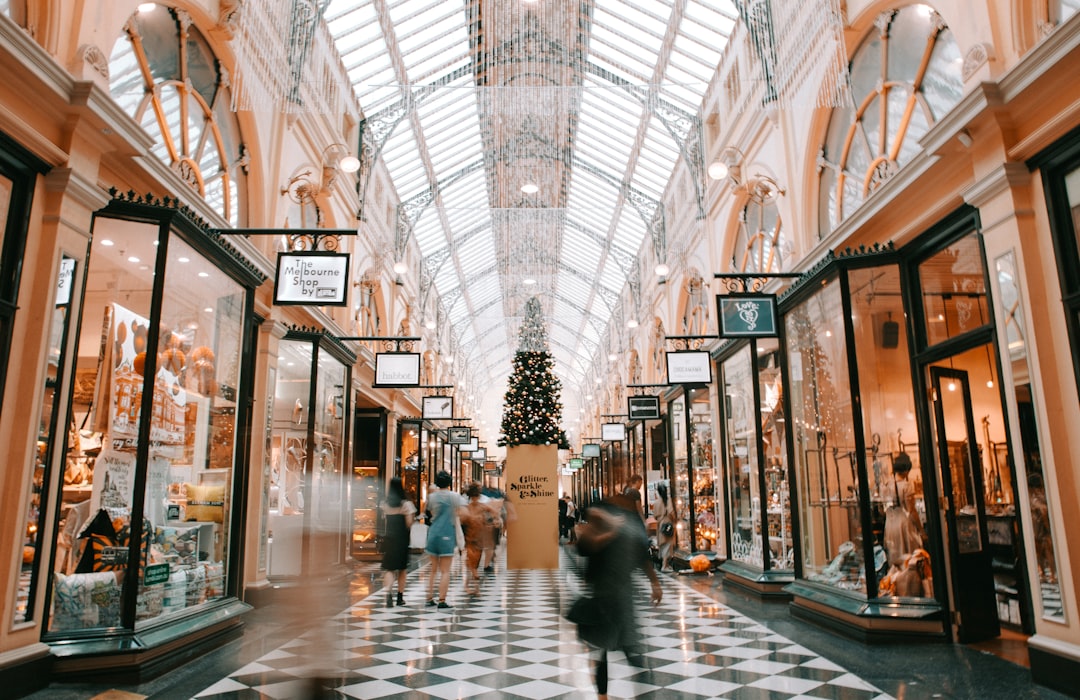 Abu Dhabi Shopping Private Tour