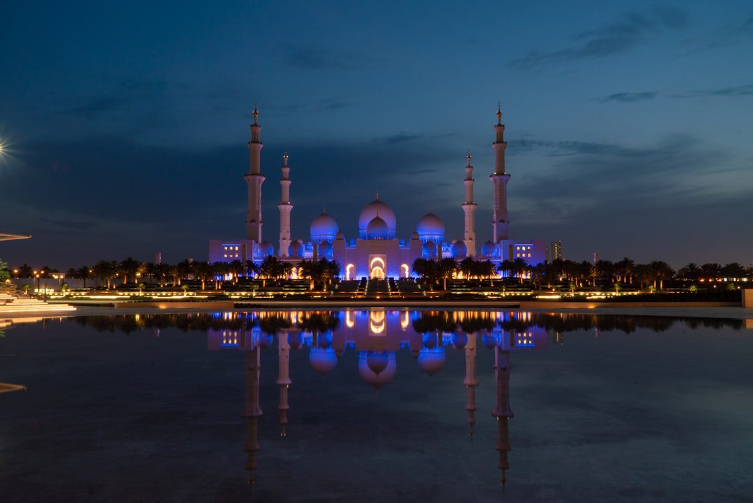Ramadan Dubai vs Abu Dhabi – Experience Guide