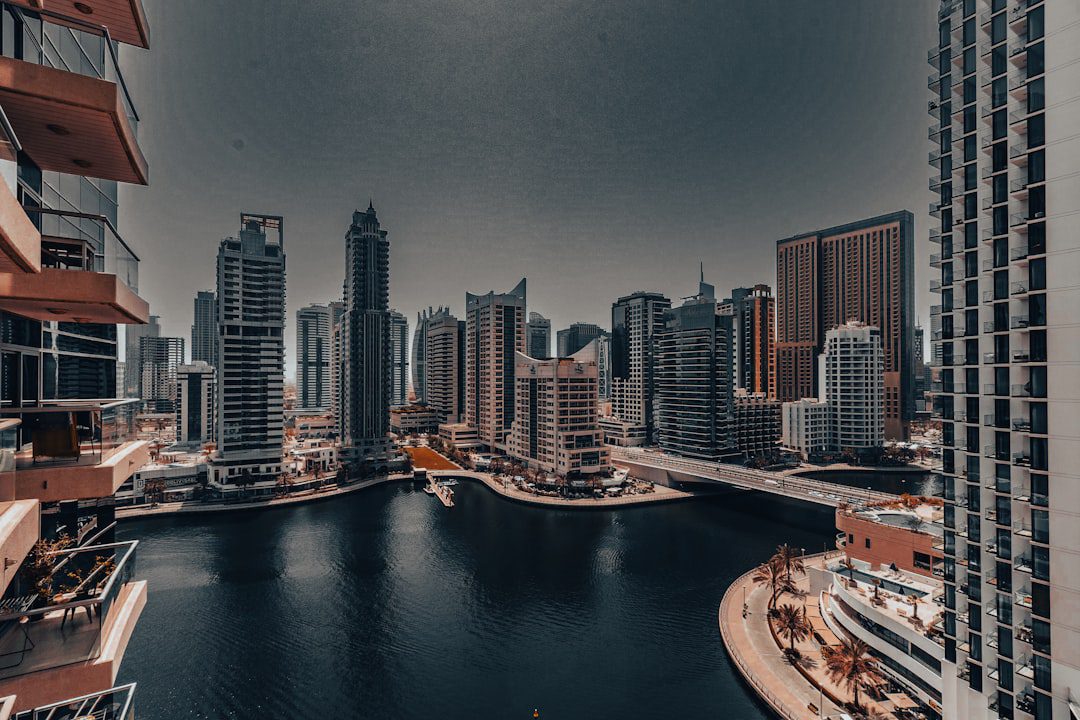 Urban Hiking Dubai Nature – Experience Guide