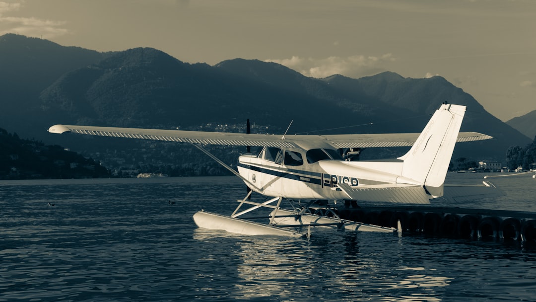 Private Seaplane Charters Dubai – Complete Guide 2025