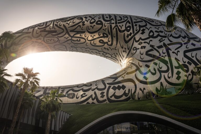 Dubai Transit Tour Guide – Perfect Layover Itinerary - TripHabibi Dubai Tour Guide