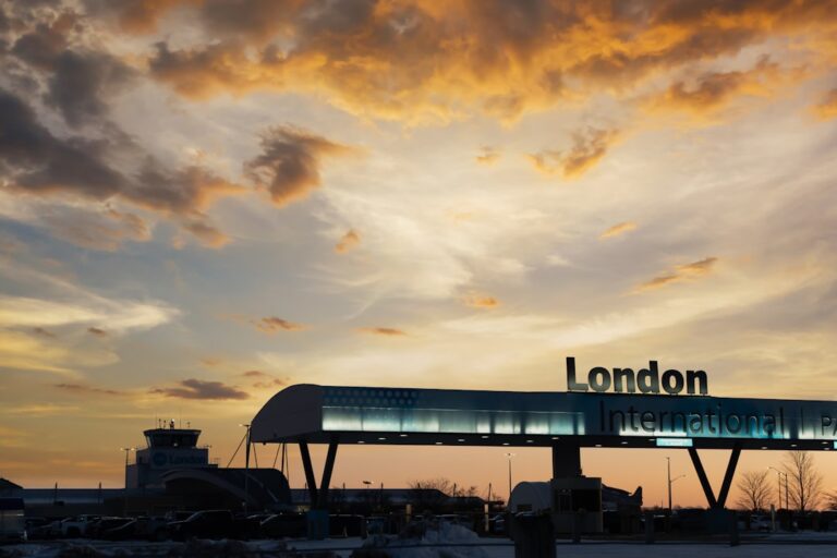 Day Trip Dubai Airport – Ultimate Layover Escape Travel Guide - TripHabibi Dubai Tour Guide