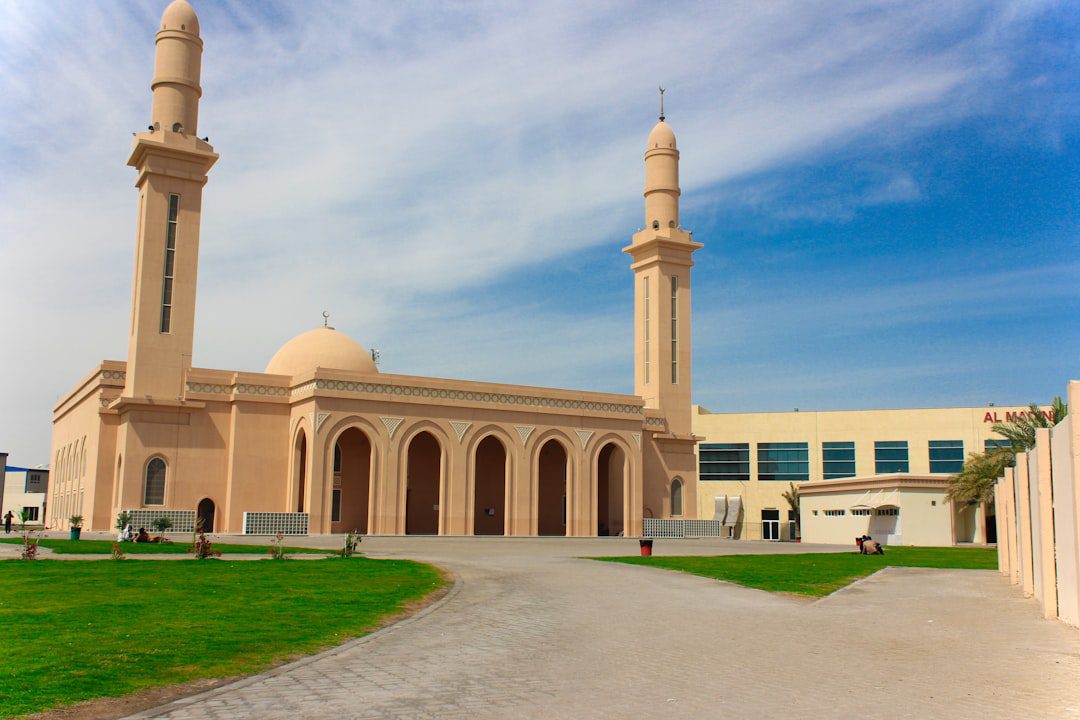 Abu Dhabi Transit Visa Indians – Experience Guide - TripHabibi Dubai Tour Guide