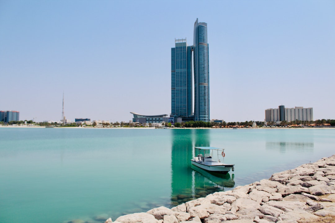 Abu Dhabi Layover Tour — 2026 Complete Guide - TripHabibi Dubai Tour Guide
