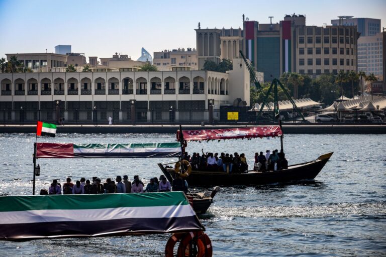 Dubai Creek Boat Ride — Complete Guide - TripHabibi Dubai Tour Guide