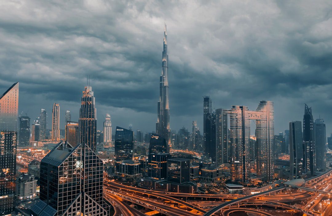 Singapore Dubai Travel Guide — Complete Itinerary - TripHabibi Dubai Tour Guide