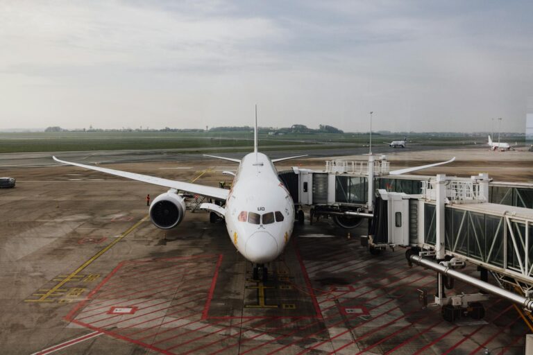 Dubai Airport Gate Transfer — Complete Guide - TripHabibi Dubai Tour Guide