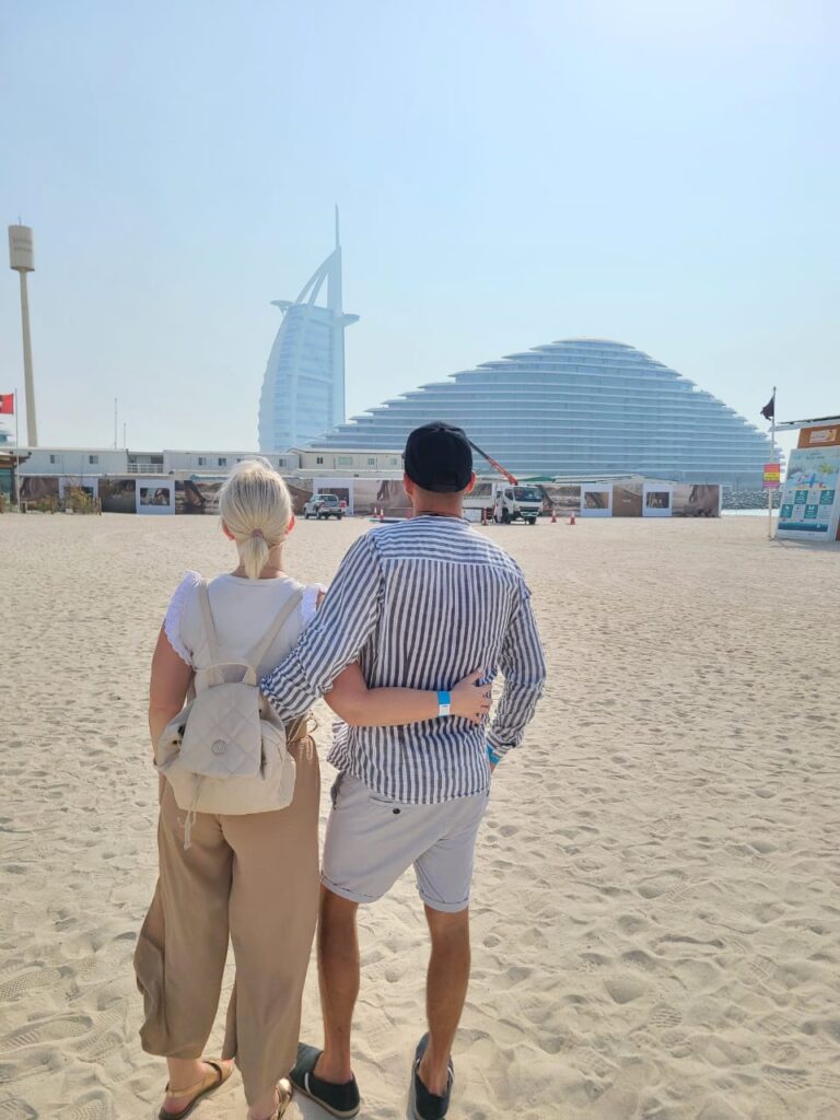 Layover Hand Luggage Essentials: Smooth Transit Guide - TripHabibi Dubai Tour Guide