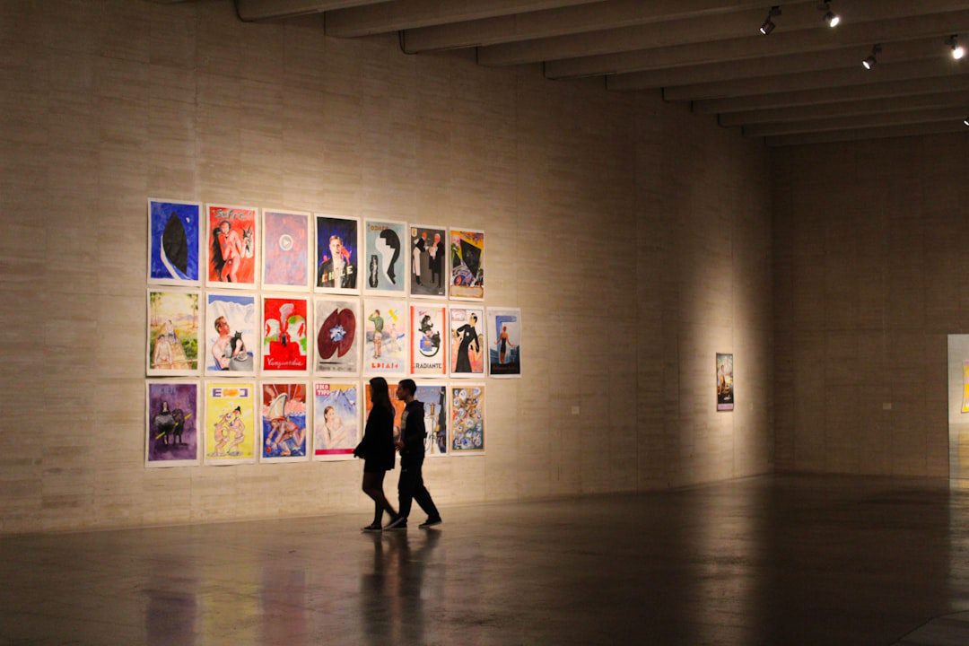 Dubai Art Tour: Private Guide for Culture Lovers - TripHabibi Dubai Tour Guide