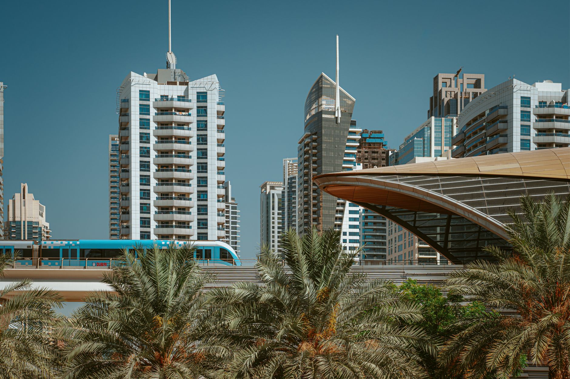 Dubai Metro Private Tour: Beat Traffic in Dubai - TripHabibi Dubai Tour Guide